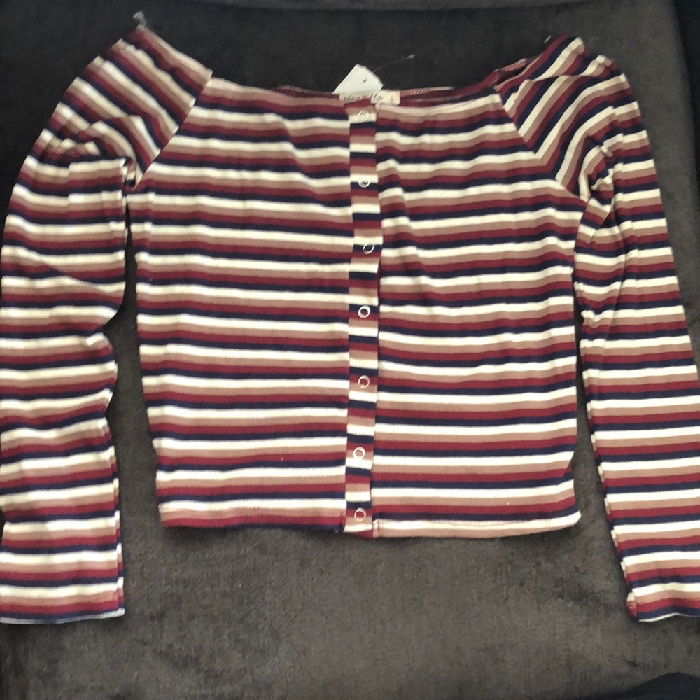 Off the shoulder long sleeve